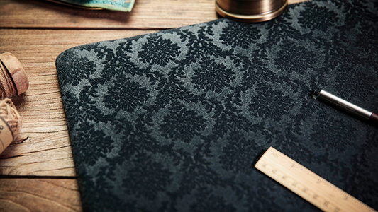 Luxury Pad (Black) by TCC - Trick alternate view - Wizard Magic Shop