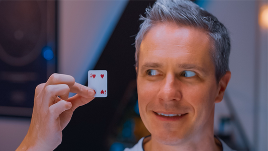 SQUEEZE (Gimmicks and Online Instructions) by James Anthony - Trick alternate view - Wizard Magic Shop