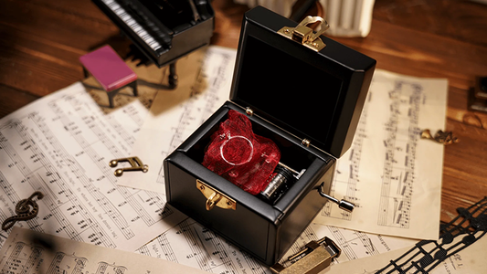 Music Box by Colin Underwood and TCC Magic alternate view - Wizard Magic Shop