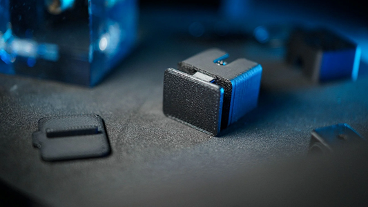 The EDC Holder by Mai Bro & TCC Magic alternate view - Wizard Magic Shop