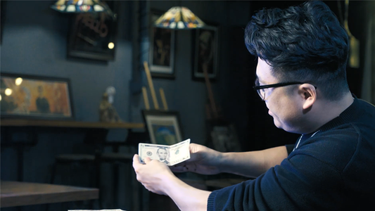 The Right Bill (EUR) by Wang Zhe & Bacon Magic alternate view - Wizard Magic Shop