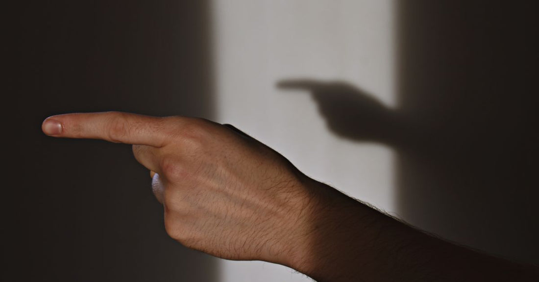 Sleight of Hand: How It Works & Easy Card Tricks