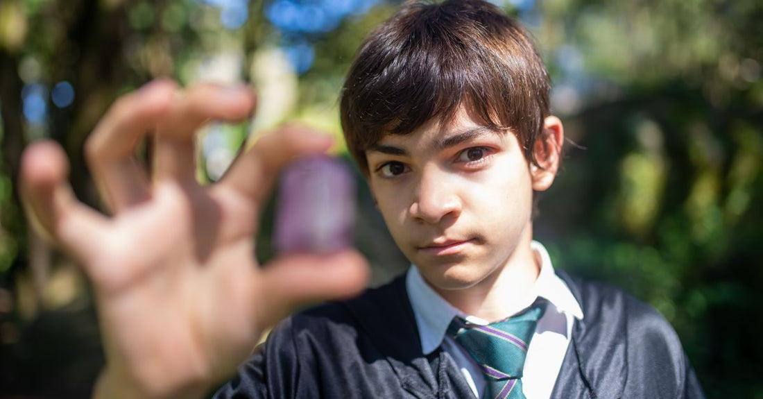 Magic Tricks for Beginners: 5 Easy Tricks to Master