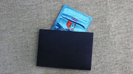 Condom to Card by N2G - Trick alternate view - Wizard Magic Shop
