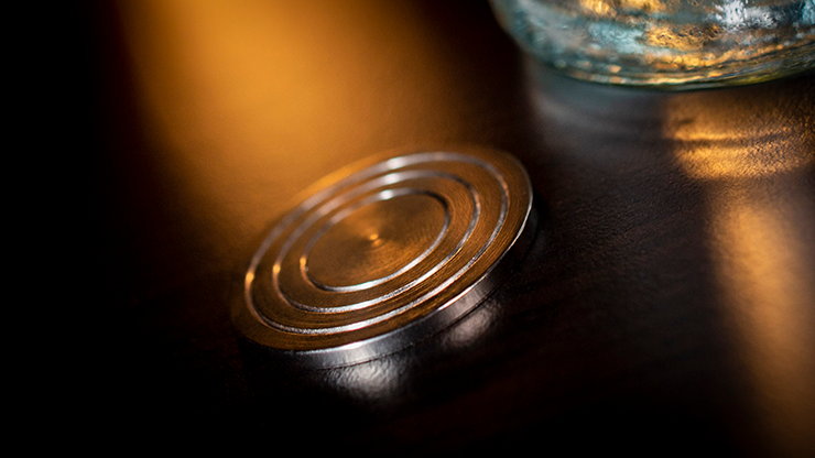 Opus (25 mm Gimmick and Online Instructions) by Garrett Thomas