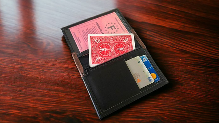 INSTANT WALLET 2.0 (Rouge) par Andrew et Magic UP 