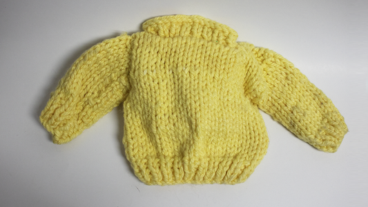The Uncanny Yarn (Yellow) by Steve Hart - Wizard Magic Shop