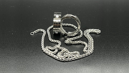 Instant Ring (silver, Size 10) by Viktor Voitko - Wizard Magic Shop