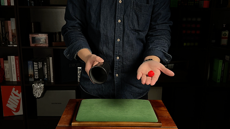 MS Leather Chop Cup by Bond Lee & MS Magic (Black)