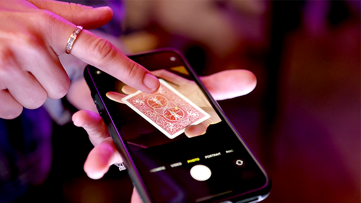Digital Flap (APP) by Raphaël Cusset