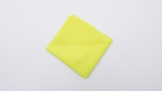 Silk 18 inch (Light Yellow) Magic by Gosh - Wizard Magic Shop