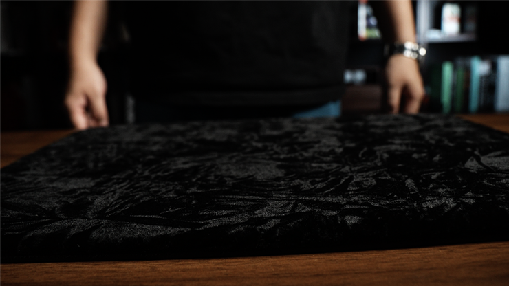 Darkness - Black Art Close-up Pad Set (Large) by Bond Lee & Stephen Chan